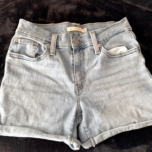 levi’s shorts size 26